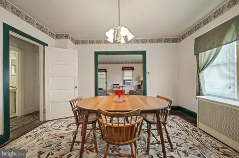 Dining - 135 Pine St, Dover, DE 19901 photo 3 of 3