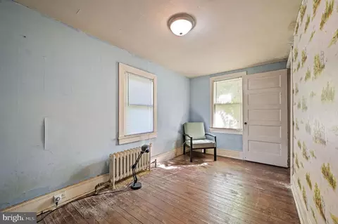 Bedroom - 135 Pine St, Dover, DE 19901 photo 1 of 6