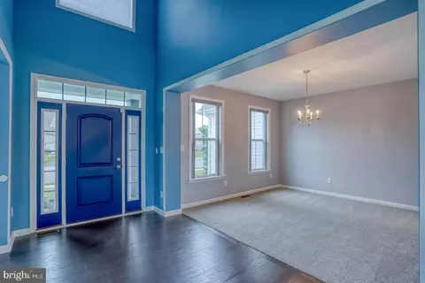 Entry Way - 790 Brookfield Dr, Dover, DE 19901 photo 4 of 6