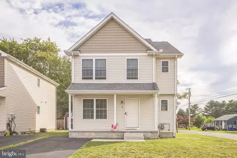 3 S Howard St, Smyrna, DE 19977