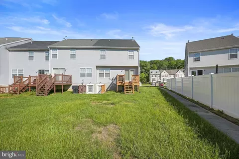 Exterior - 532 Schooner Way, Dover, DE 19901 photo 2 of 2