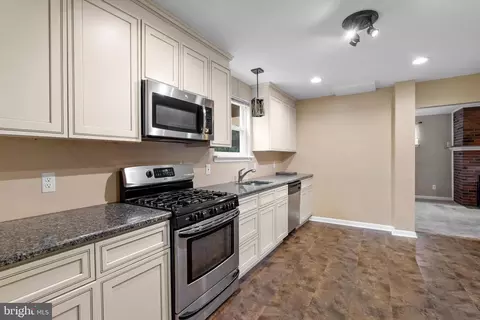 Kitchen - 397 Nimitz Rd, Dover, DE 19901 photo 1 of 1