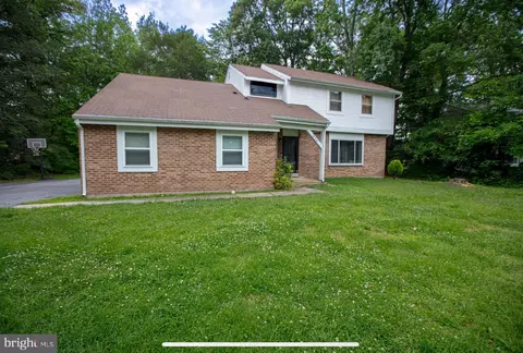 330 Troon Rd, Dover, DE 19904