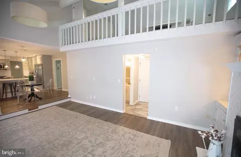Entry Way - 330 Troon Rd, Dover, DE 19904 photo 6 of 12