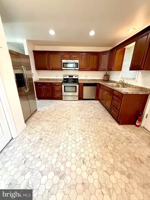 Kitchen - 195 Mitscher Rd, Dover, DE 19901 photo 2 of 5