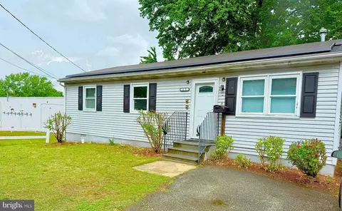 Exterior - 195 Mitscher Rd, Dover, DE 19901 photo 2 of 9