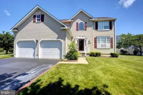 323 Belfry Dr, Felton, DE 19943
