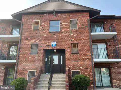 9 Dover Hall, Dover, DE 19904