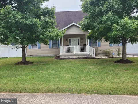 412 Cattle Dr, Felton, DE 19943