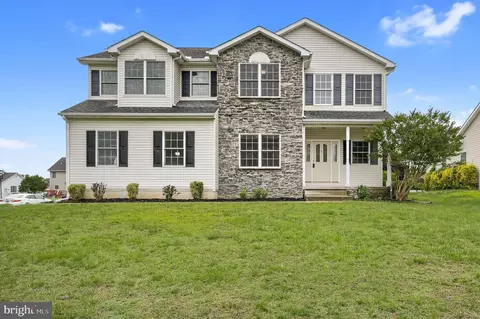 7 Jillian Dr, Dover, DE 19901