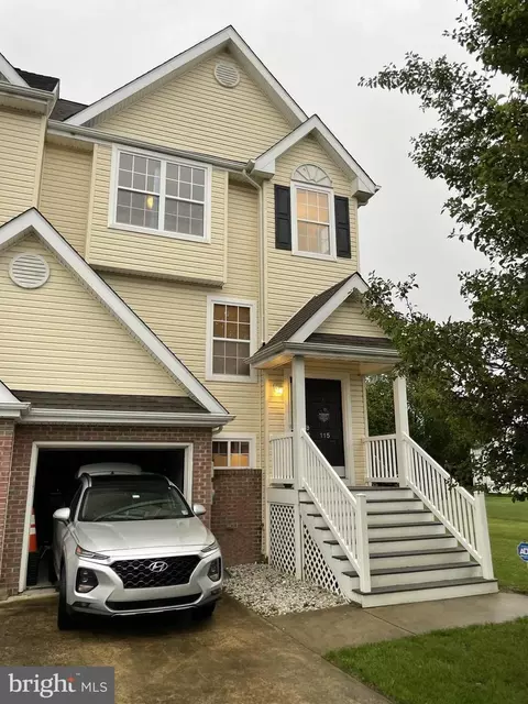 115 E Sheldrake Cir, Dover, DE 19904