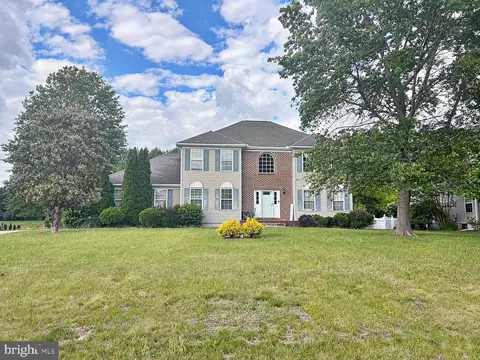 169 Fieldbrook Dr, Magnolia, DE 19962