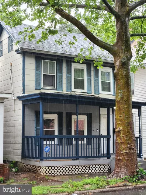 30 N Governors Ave, Dover, DE 19904