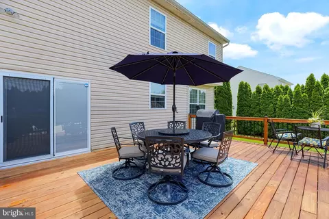 Exterior - 229 Lakshman Trl, Dover, DE 19904 photo 6 of 17