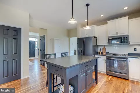 Kitchen - 229 Lakshman Trl, Dover, DE 19904 photo 2 of 4