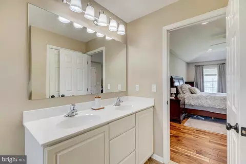Entry Way - 229 Lakshman Trl, Dover, DE 19904 photo 12 of 12