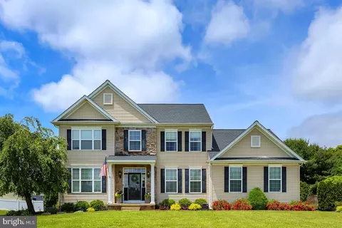 229 Lakshman Trl, Dover, DE 19904