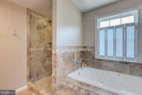 Bath - 229 Lakshman Trl, Dover, DE 19904 photo 3 of 4