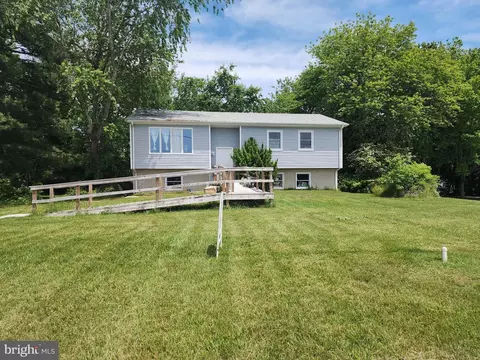3885 Firetower Rd, Felton, DE 19943