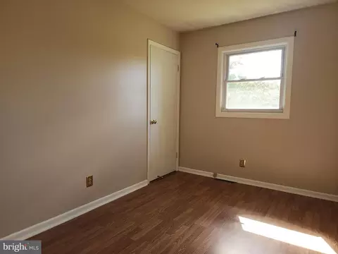 Bedroom - 1983 Nault Rd, Dover, DE 19904 photo 2 of 2