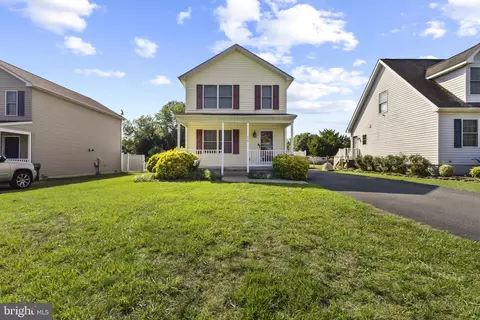 615 Lexington Ave, Smyrna, DE 19977
