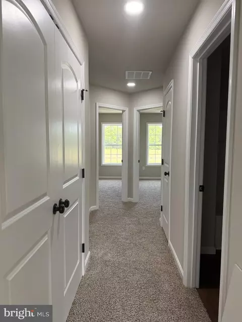 Entry Way - 237 Rojan Rd #112, Dover, DE 19901 photo 5 of 5
