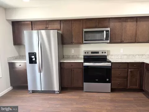 Kitchen - 237 Rojan Rd #112, Dover, DE 19901 photo 2 of 2