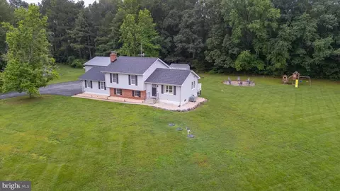 105 Kent Dr, Clayton, DE 19938 photo 4