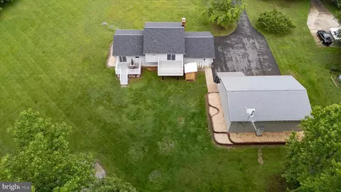 105 Kent Dr, Clayton, DE 19938 photo 5