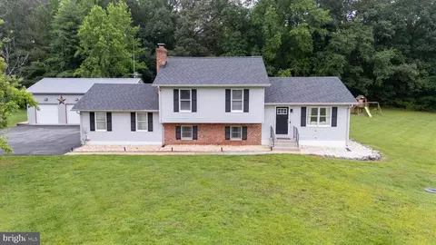 105 Kent Dr, Clayton, DE 19938 photo 3