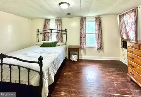Bedroom - 203 Commerce St, Harrington, DE 19952 photo 2 of 3