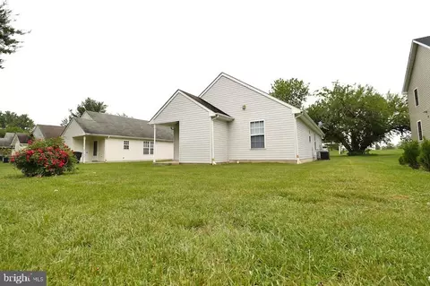 735 W North St, Dover, DE 19904 photo 16