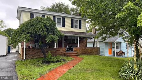 228 N Railroad Ave, Wyoming, DE 19934