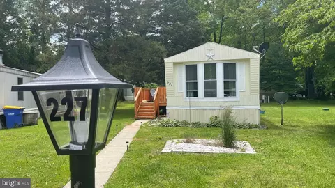 227 Laurel Ln #227, Smyrna, DE 19977
