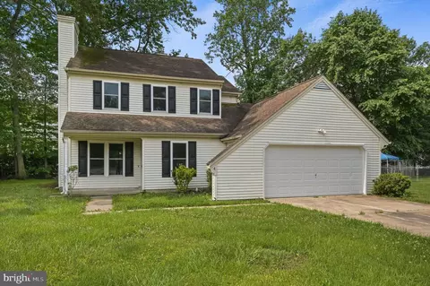 4 Briarwood Ct, Dover, DE 19904