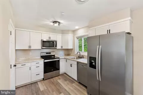 Kitchen - 63 Saxton Rd, Dover, DE 19901 photo 1 of 4