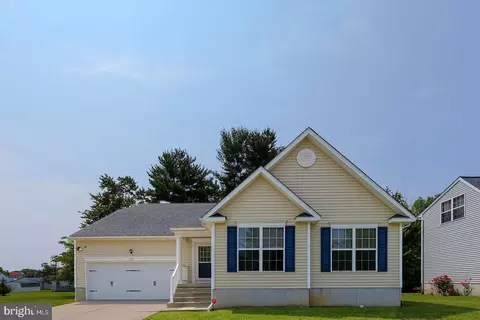 101 Bur Oak Dr, Smyrna, DE 19977