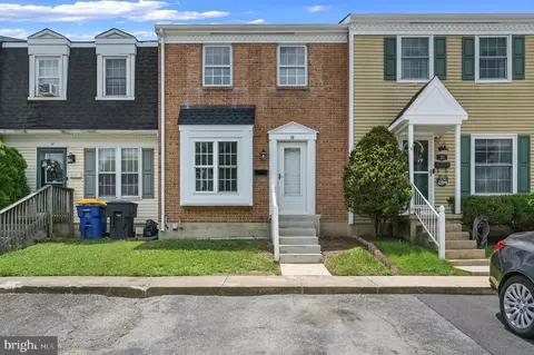 16 Heritage Dr, Dover, DE 19904