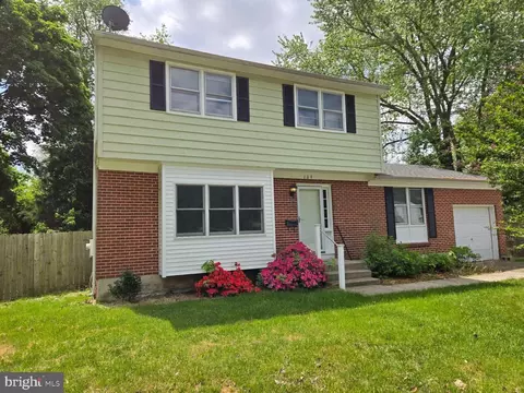 109 Chalet Ct, Wyoming, DE 19934