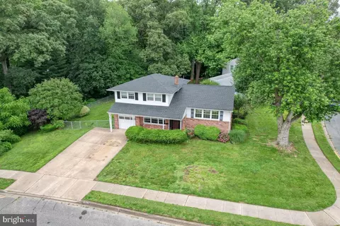 1103 Oak Dr, Dover, DE 19904 photo 2