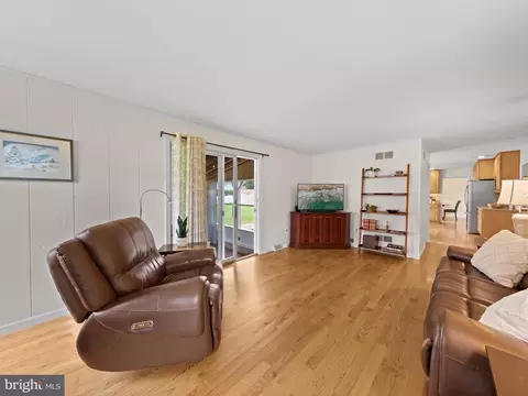 70 N Fairfield Dr, Dover, DE 19901 photo 26