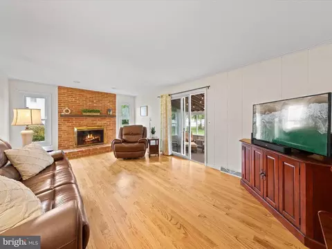 70 N Fairfield Dr, Dover, DE 19901 photo 24