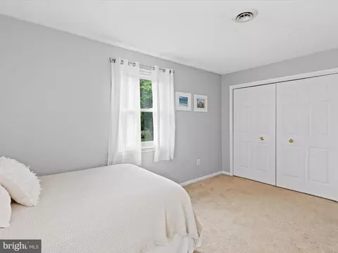 70 N Fairfield Dr, Dover, DE 19901 photo 45