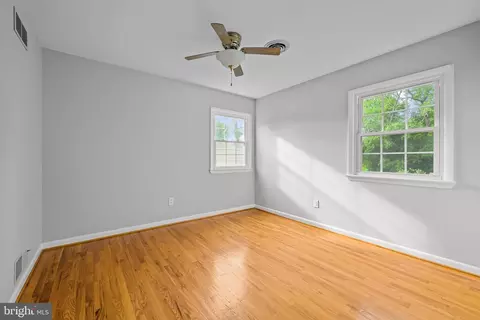 Bedroom - 111 N Fairfield Dr, Dover, DE 19901 photo 5 of 6
