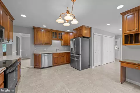 Kitchen - 111 N Fairfield Dr, Dover, DE 19901 photo 1 of 2