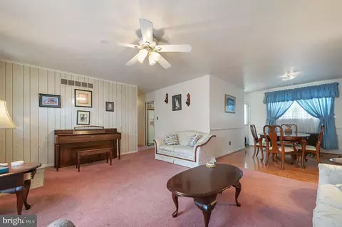 Living - 355 Frear Dr, Dover, DE 19901 photo 3 of 3