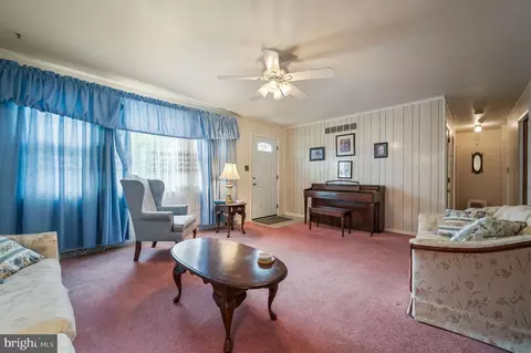 Living - 355 Frear Dr, Dover, DE 19901 photo 2 of 3