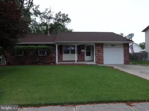 293 Kesselring Ave, Dover, DE 19904