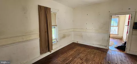 Entry Way - 45 S Bradford St, Dover, DE 19904 photo 3 of 5