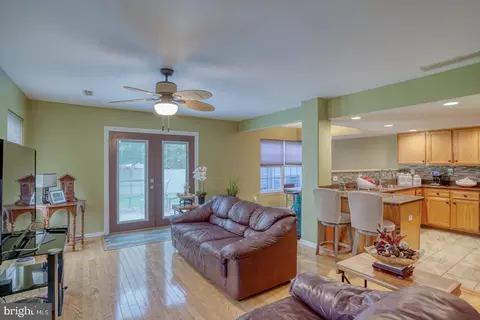 129 Trafalgar Dr, Dover, DE 19904 photo 6